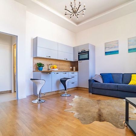 Ines Apartment Prag Exteriör bild